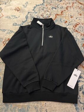 NWT Alo Yoga Accolade 1/4 Zip Pullover Sweatshirt Black